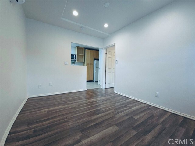 Building Photo - 1919 Aspen Cir
