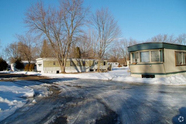 Building Photo - Genesee Forest Estates