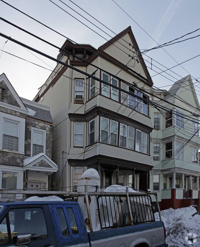 625 Bramhall Ave, Jersey City, NJ 07304 Apartments in Jersey City, NJ