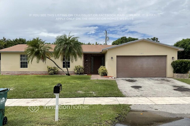 Building Photo - 17420 SW 109th Ave