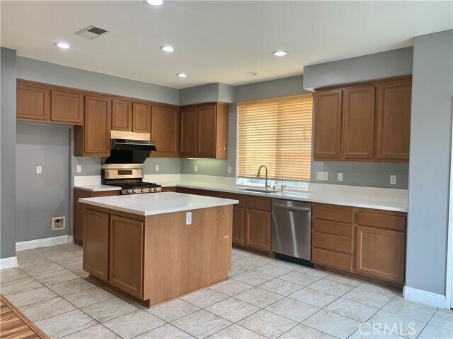 Building Photo - 7395 Patti Ann Ct