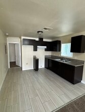 Building Photo - 237-239 E 81st St