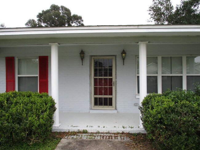 Foto del edificio - 1604 Gary Ave