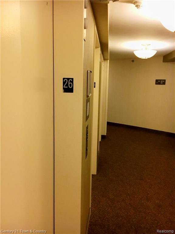 Foto del edificio - 5000 Town Center Dr