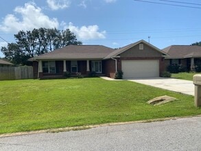 Building Photo - 3155 Cornell Dr