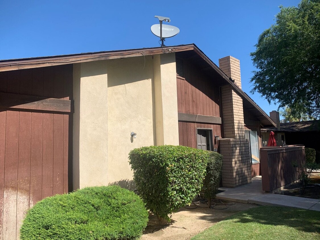 Foto principal - 7704 N Laurelglen Blvd