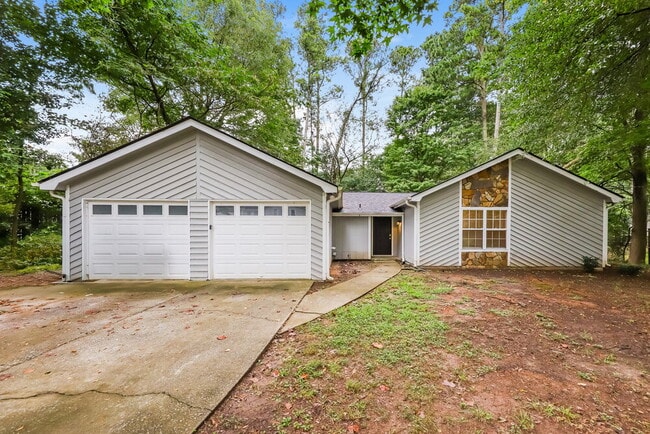 Building Photo - 2429 Chauncey Ln