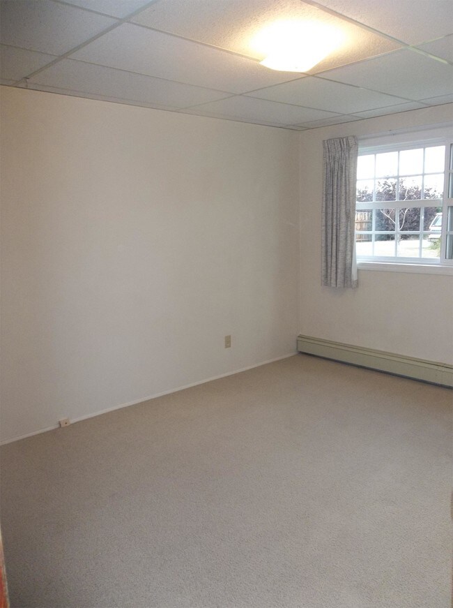Building Photo - 1609 W Beall St