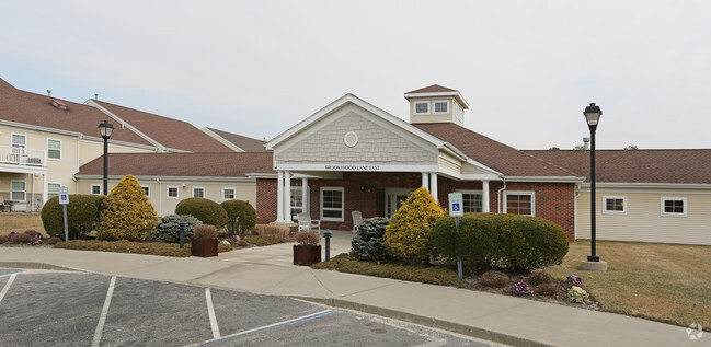 Foto del edificio - Conifer Village at Patchogue Senior Apartment