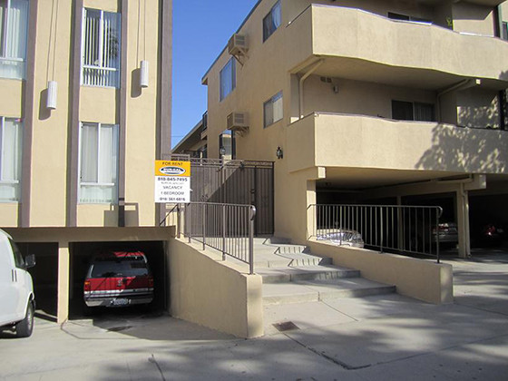 Foto principal - 519-519 E San Jose Ave