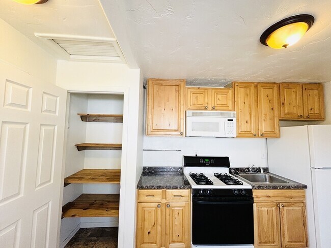 Photo - 119 E Leslie Ave Apartment