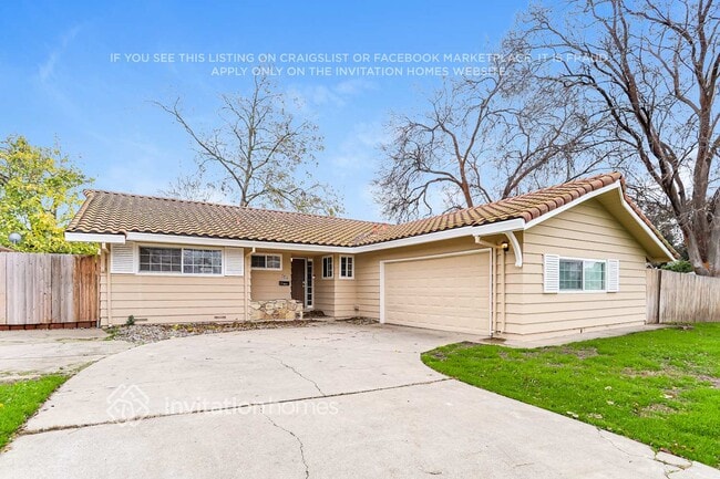 Building Photo - 640 W El Camino Ave