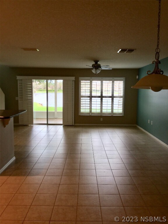 Building Photo - 2669 Sicily Dr
