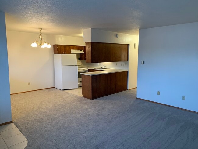 Building Photo - Miramar