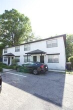Building Photo - 5320 NW 20th Ct