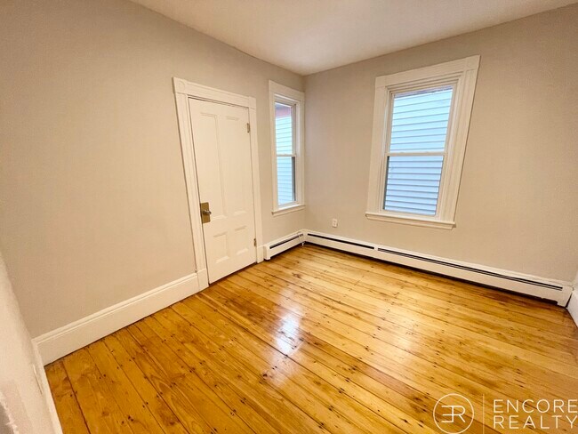 Foto del edificio - 1574 Tremont St