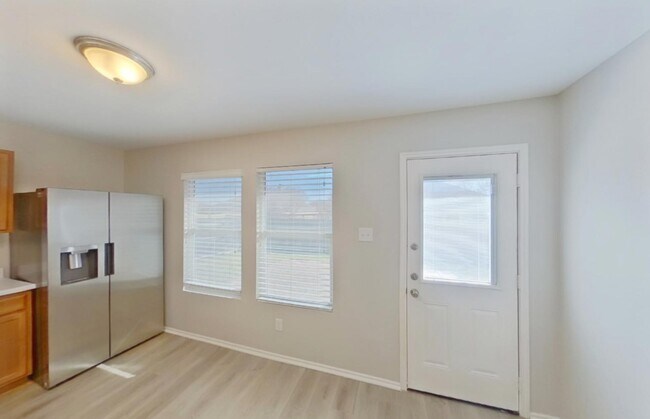 Foto del edificio - An Inviting 3-Bedroom Home Made for Memories