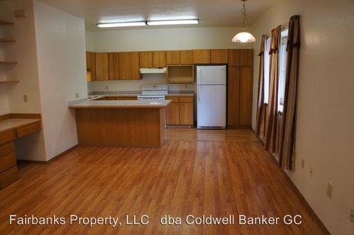 Building Photo - 3116 VFW St