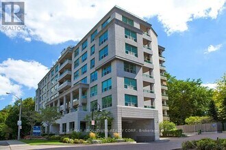 Building Photo - 17 Brookbanks Dr