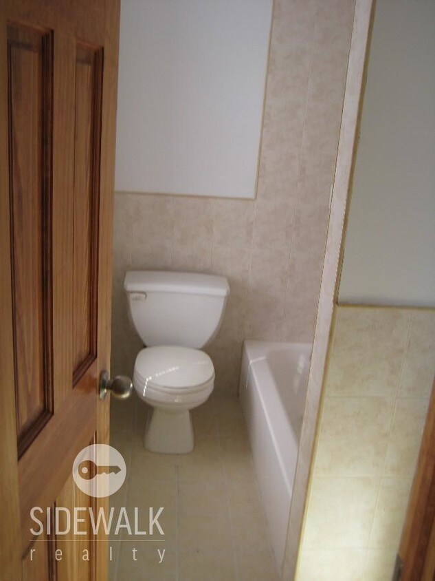 Foto del edificio - 7517 64th Pl