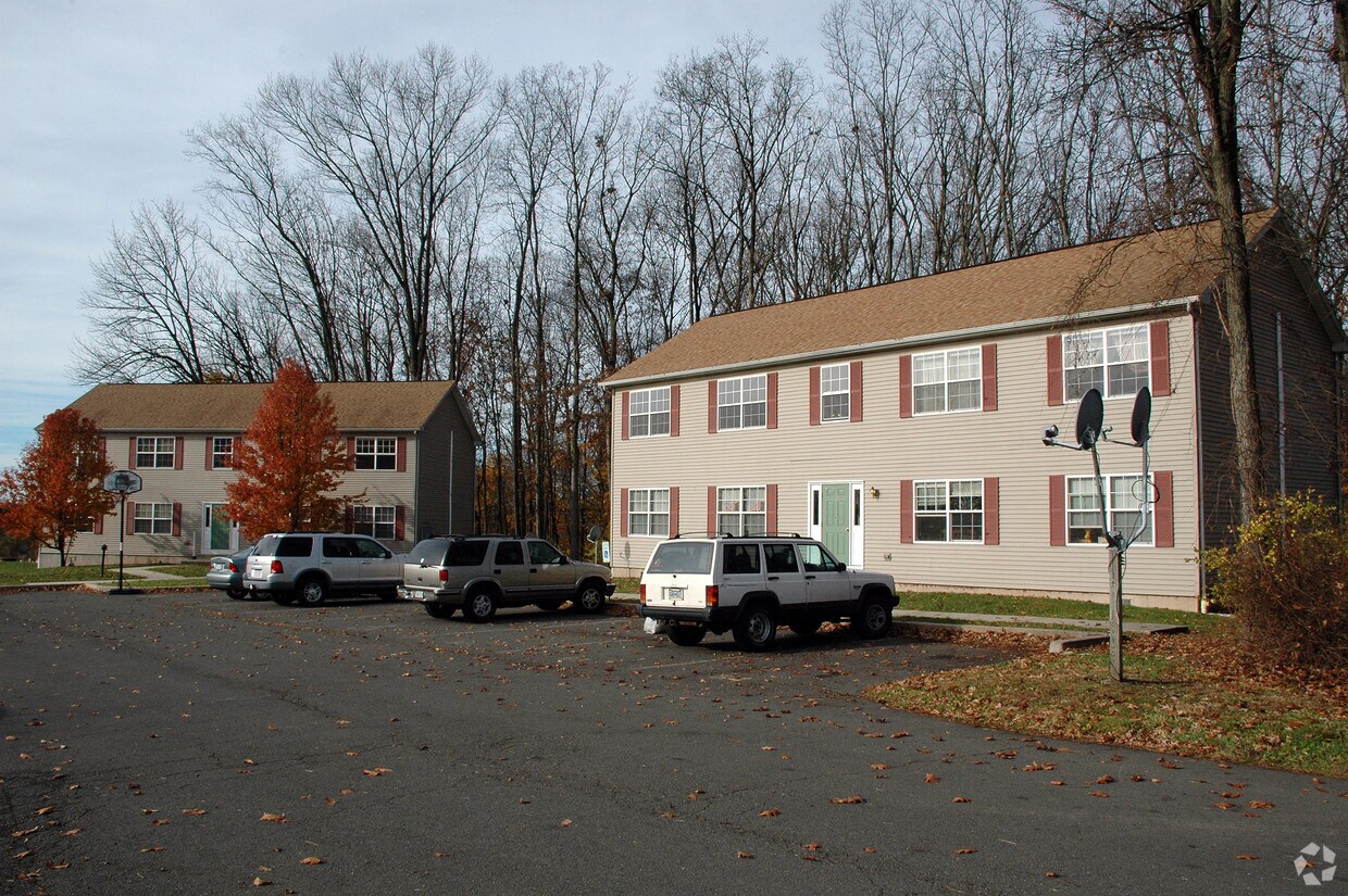 Foto del edificio - 101 Oak Grove Rd