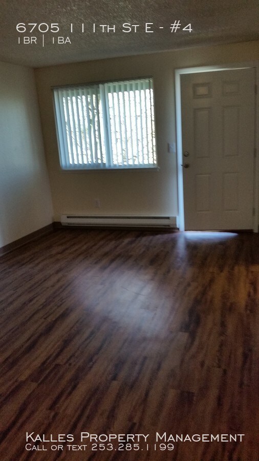 Building Photo - Cute 1 Bed 1 Bath 4-Plex in Puyallup