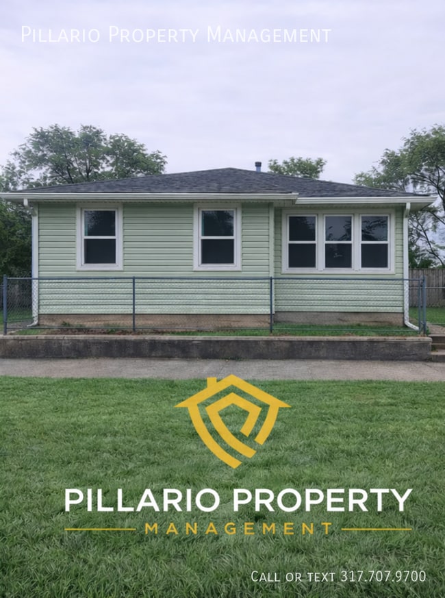 Building Photo - 1210 S Sheffield Ave