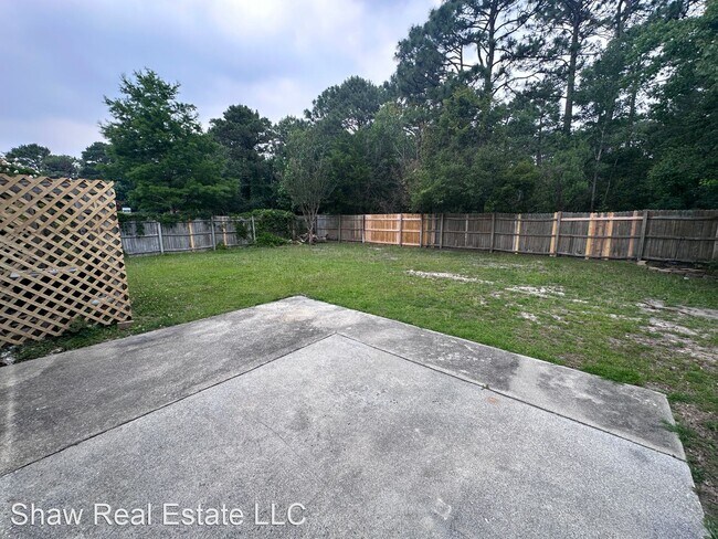 Foto del edificio - 3 br, 2 bath House - 719 Brewster Lane