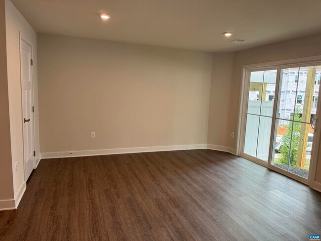 Building Photo - 5050 Orchid Bnd