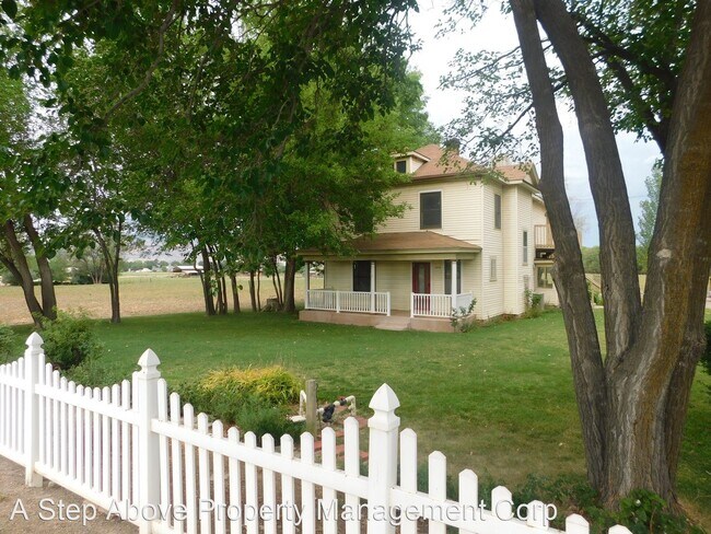 Building Photo - 6 br, 3 bath House - 1219 17 1/2 Road