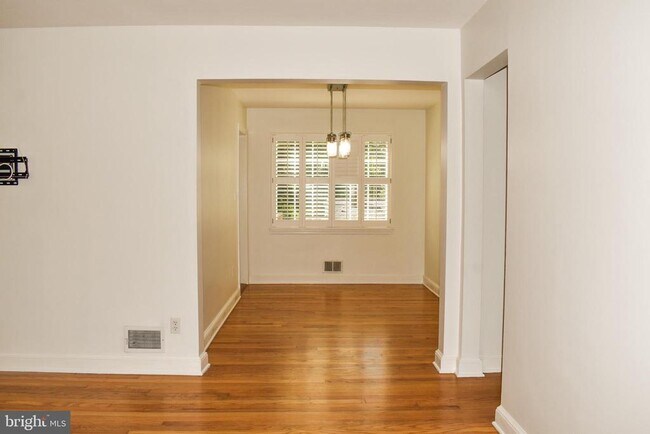 Building Photo - 304 Moncure Dr