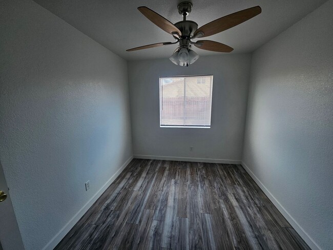Building Photo - 1490 Church Dr