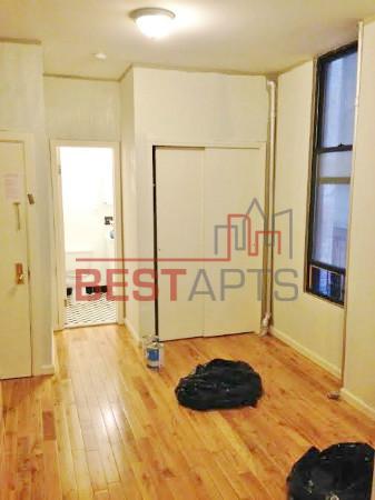 Foto del edificio - 206 E 6th St