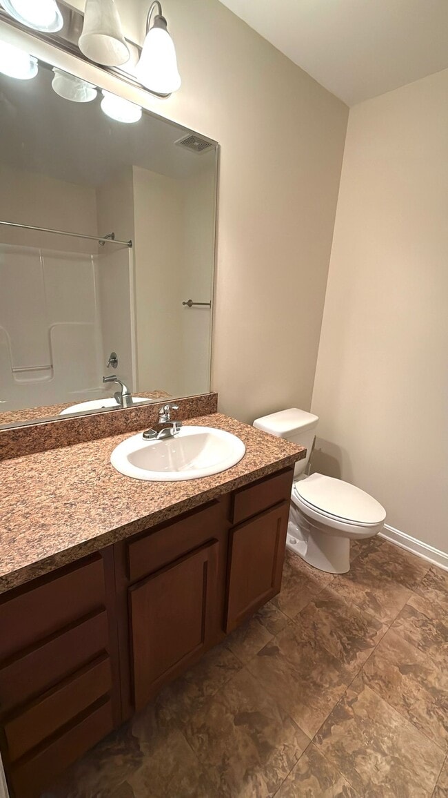 Building Photo - Brook Bend Way