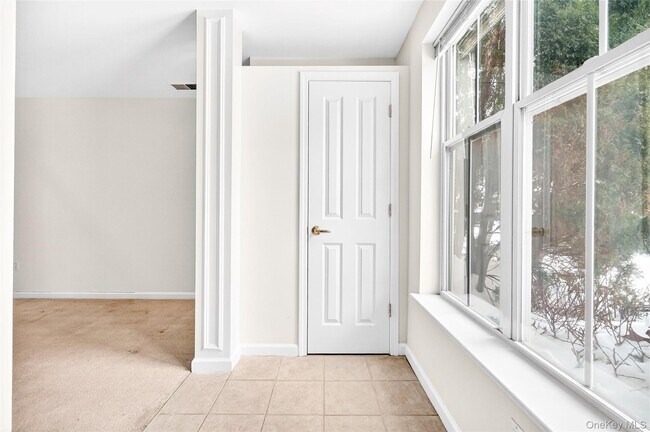 Foto del edificio - 17 Harbor Pointe Dr