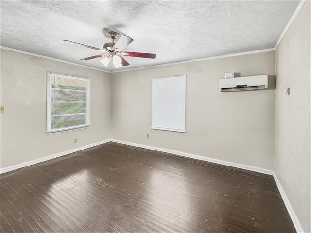Building Photo - 5013 Kessler Rd