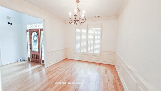 Building Photo - 10000 Carrington Ln