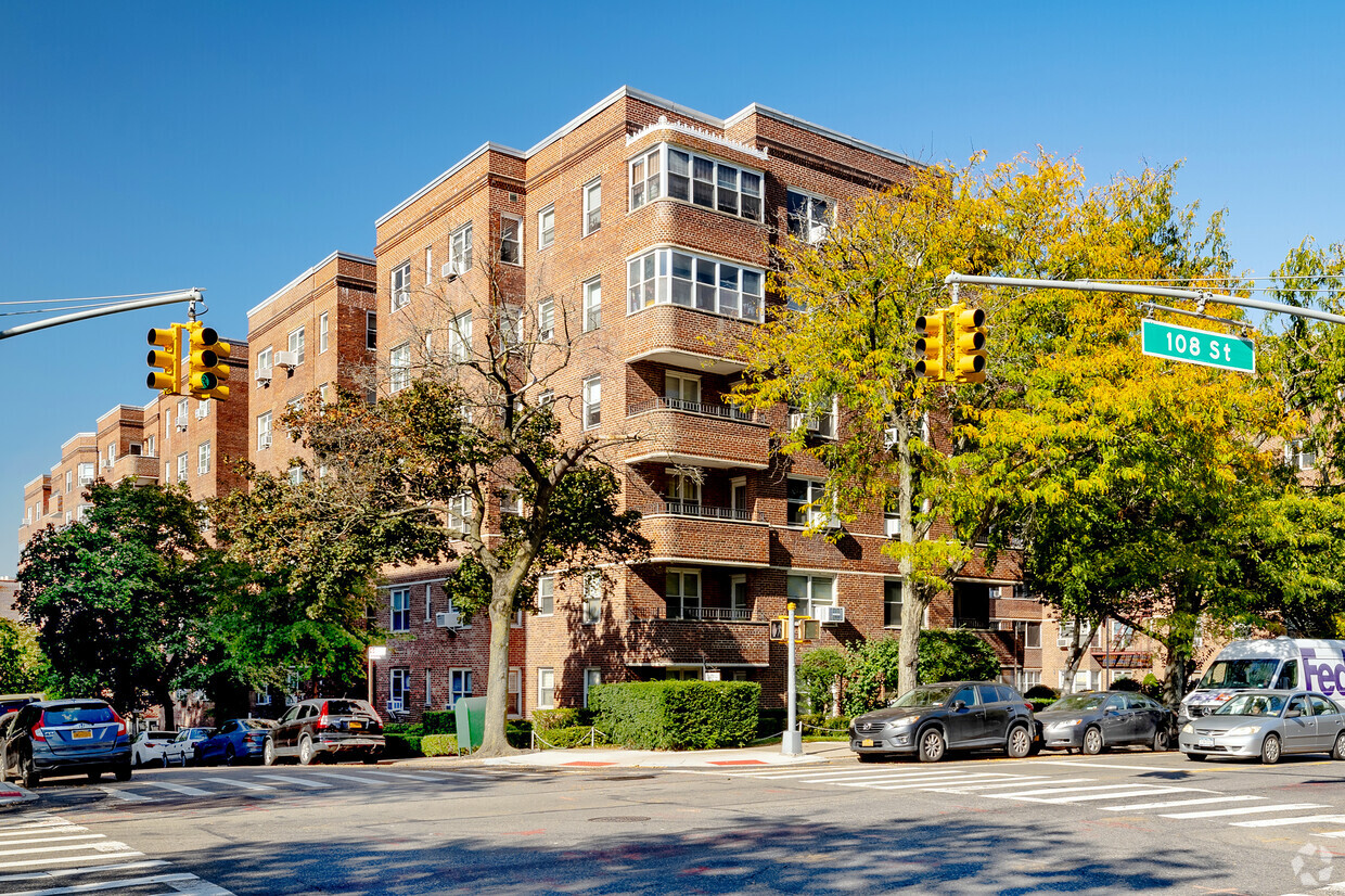 The George Washington - George Washington Apartments