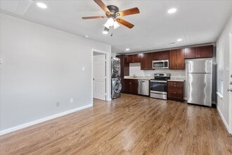 Building Photo - 1110 W Patton St