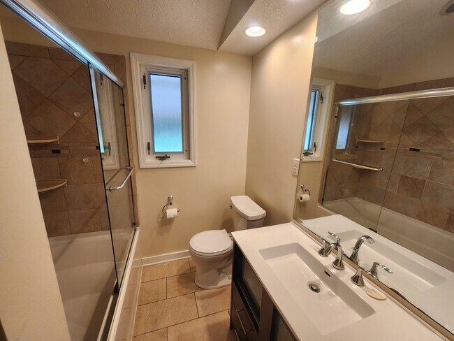 modern designer bathroom! - 9101 Saginaw Dr