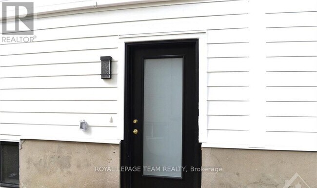 Photo du bâtiment - 503 Athlone Ave