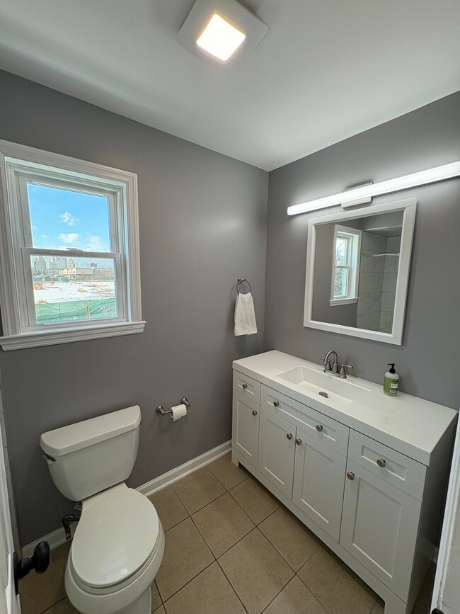 Baño - 600 Bergen St