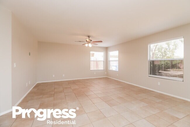 Building Photo - 1036 W Olive Ave
