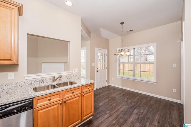 Building Photo - 2502 Joey Adkins Dr
