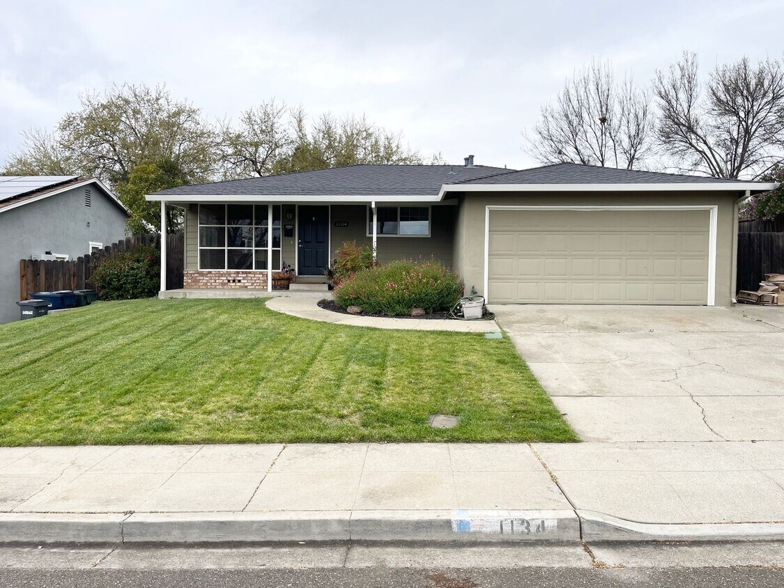 Primary Photo - Nice Upgraded South Livermore Single Famil...