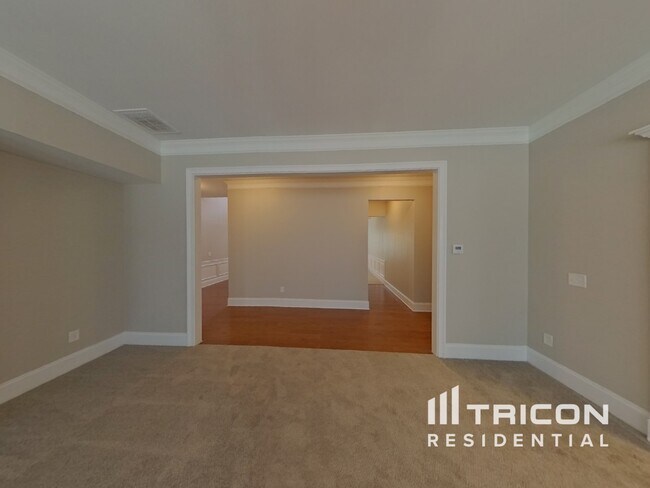 Foto del edificio - 105 Jaclaire Ln
