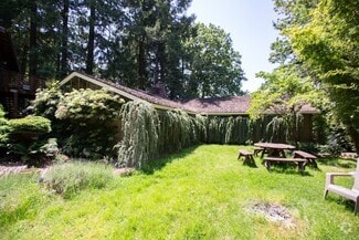 Building Photo - 4301 SW Dosch Rd