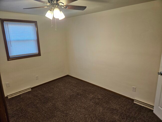 Foto del edificio - 5246 E Calla Rd