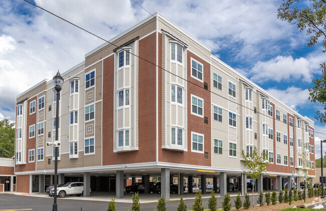 Building Photo - The VIEW at Fairfield