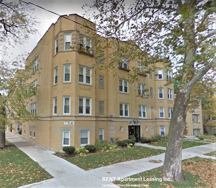 Primary Photo - 2320 W Arthur Ave